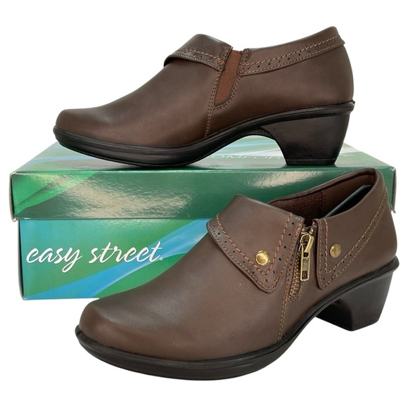 Easy Street Darcy Brown Faux Leather Womens Shooties Size 6.5M - Picture 11 of 12